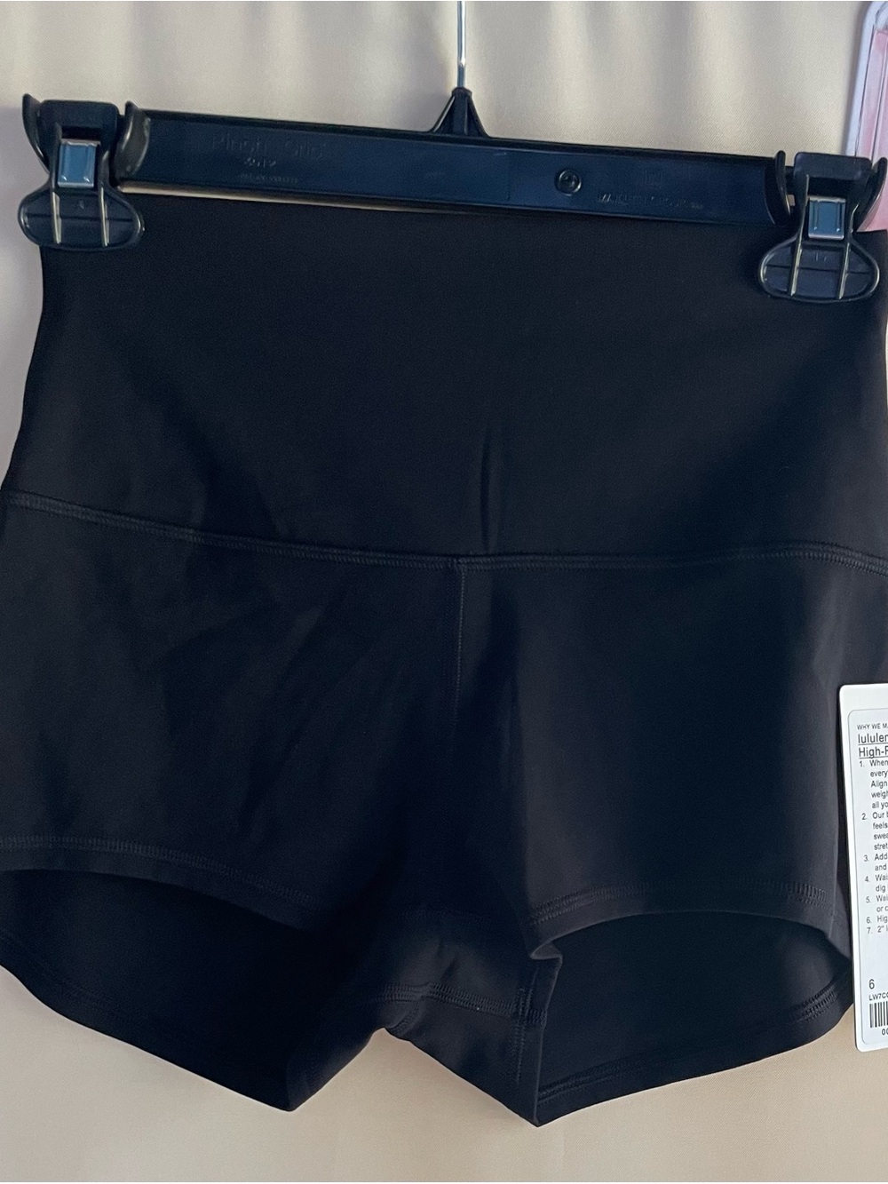 lululemon athletica Black Align High Rise 2" Short - Picture 6 of 9